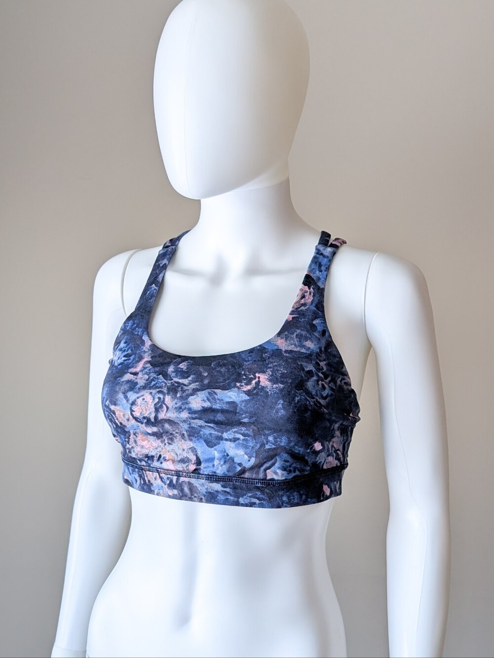 Lululemon Energy Bra - Blue Abstract Floral